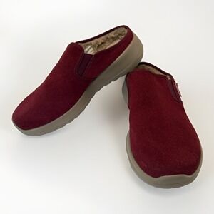 Skechers Goga Max Gen 5 Burgundy Faux Fur Lined Slip-On Shoes Women's US 7